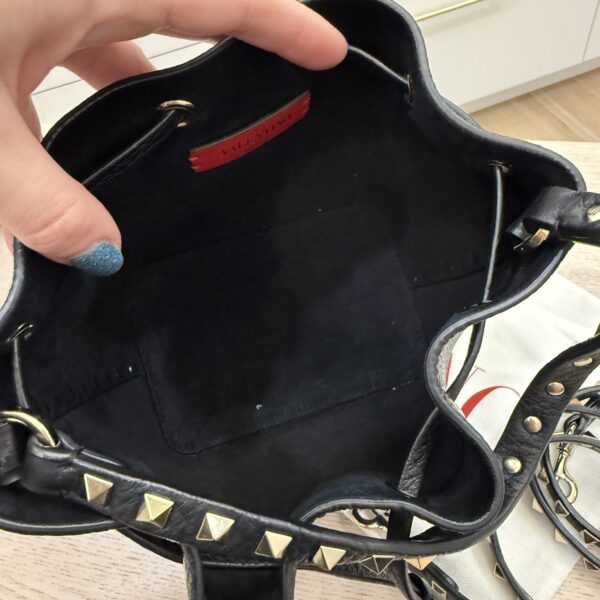 Valentino Garavani Rockstud Grainy Calfskin Bucket Bag Black