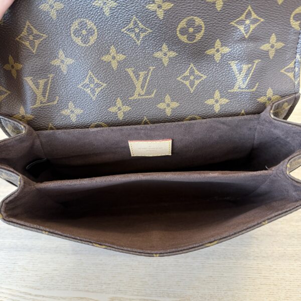 Louis Vuitton Monogram Pochette Metis