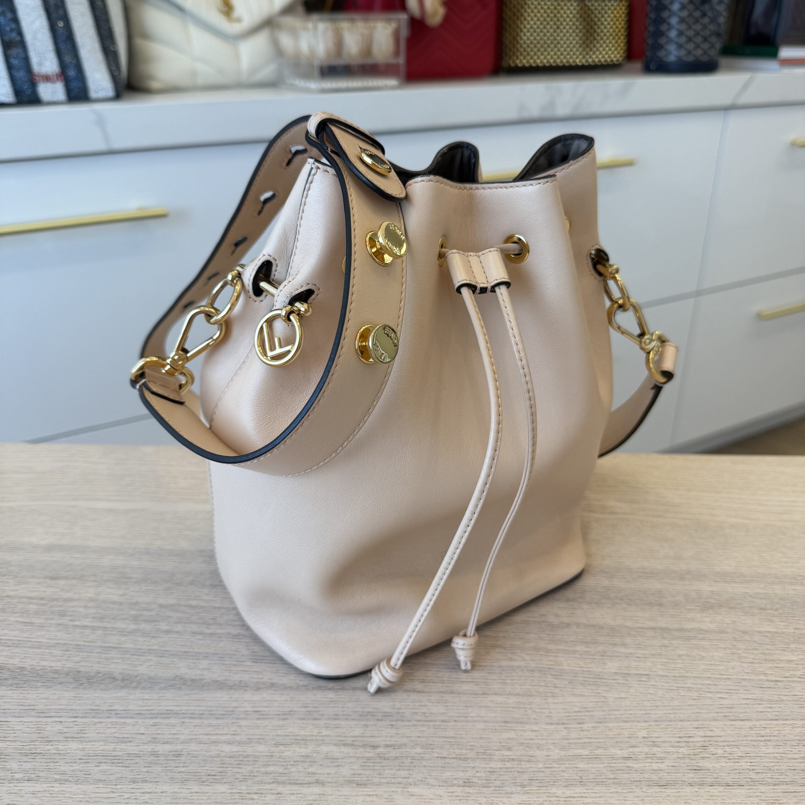 Fendi Vitello Grace Matte F is Fendi Grande Mon Tresor Bucket Bag Camelia