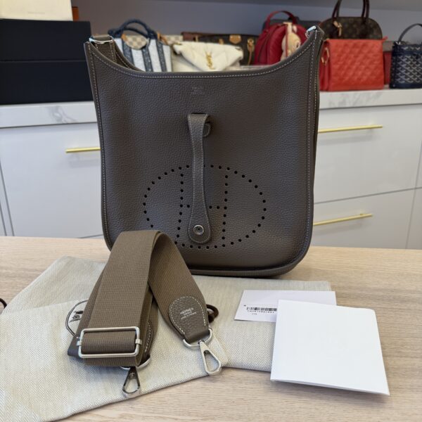 Hermes Taurillon Clemence Evelyne III PM Etoupe