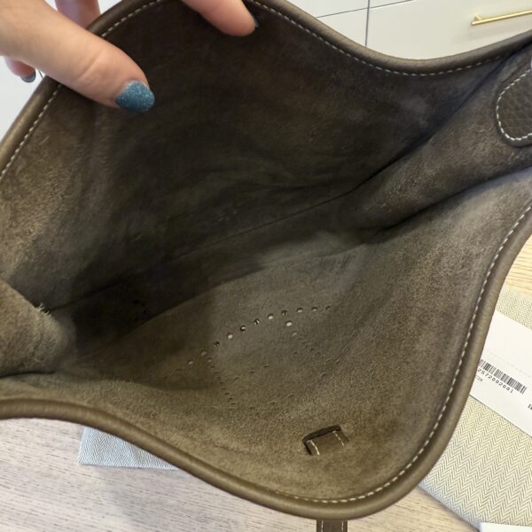 Hermes Taurillon Clemence Evelyne III PM Etoupe