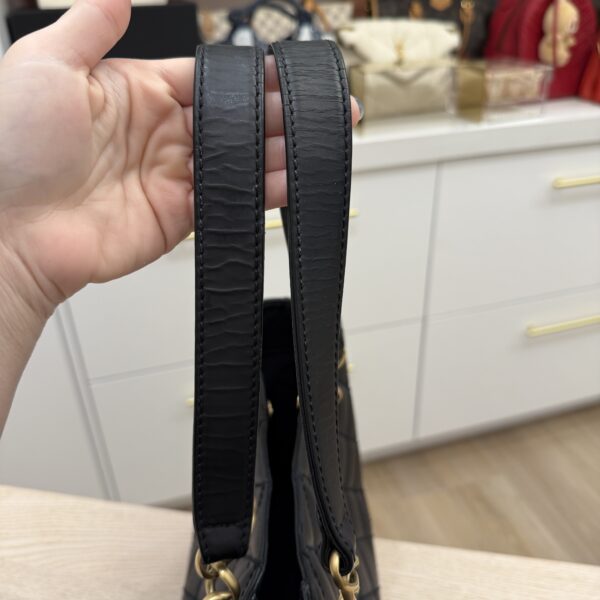 Chanel Calfskin Stitch Surpique Tote Black