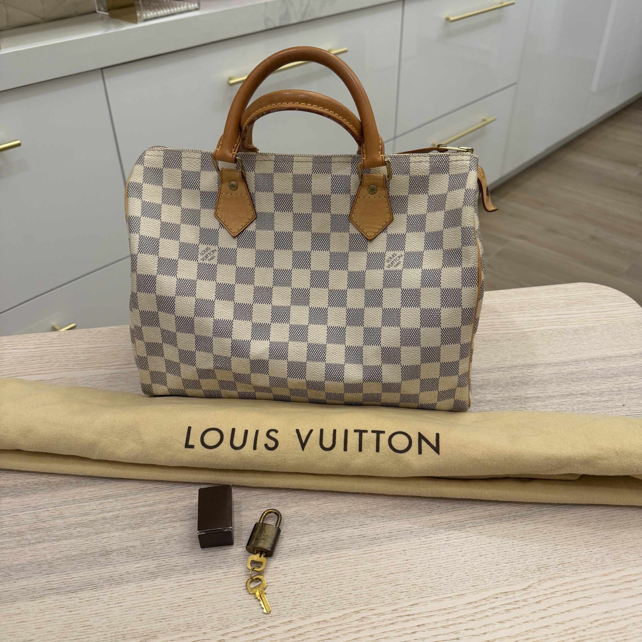 Louis Vuitton Damier Azur Speedy 30