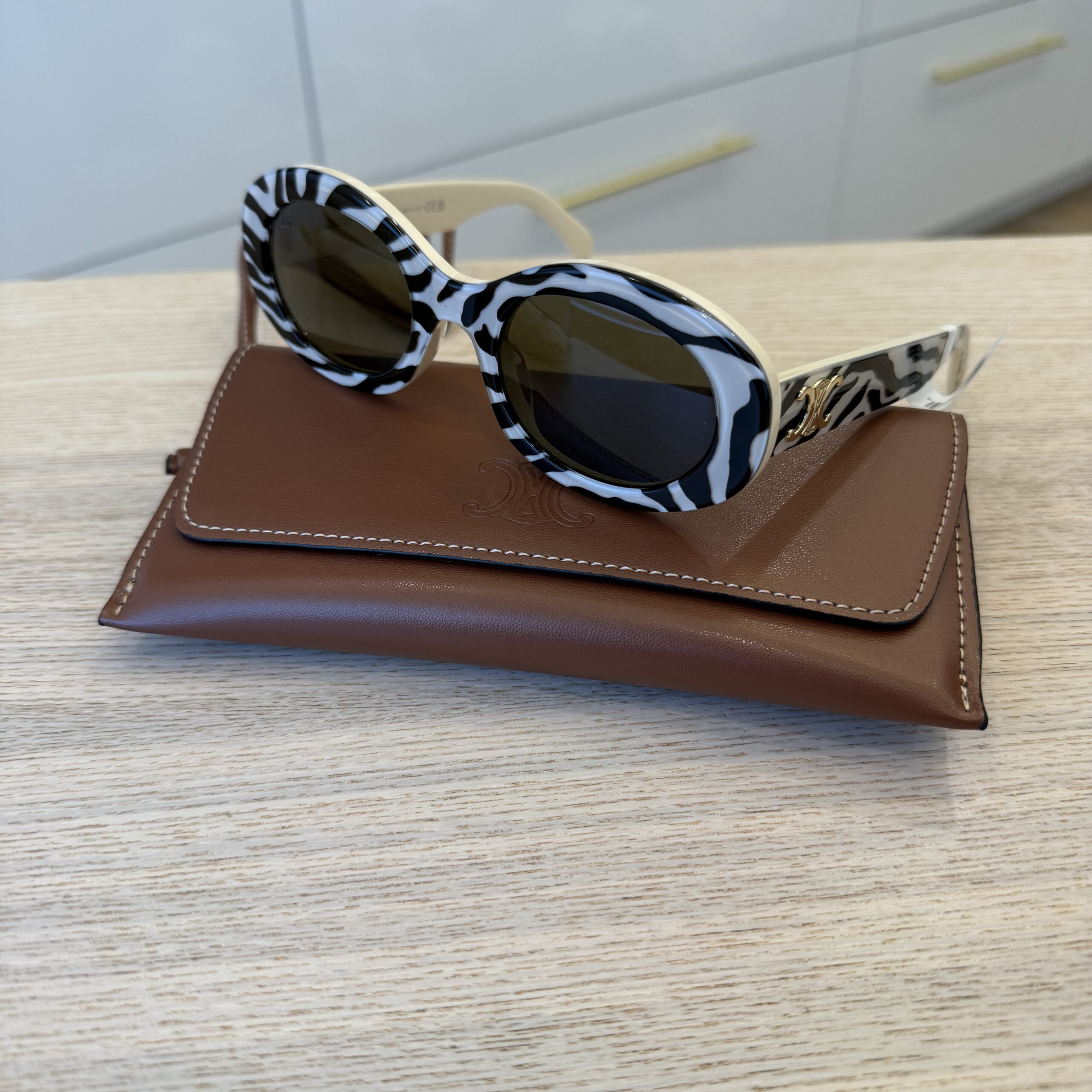 Celine Triomphe Acetate Oval Sunglasses Animal Brown