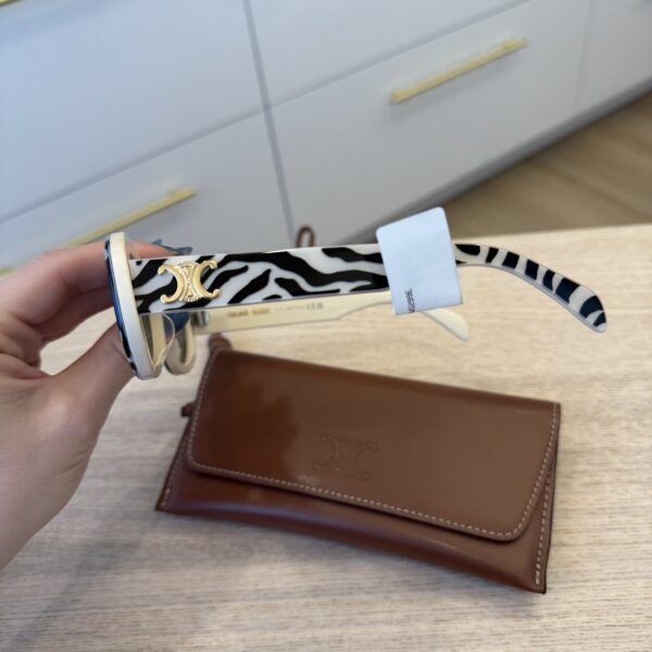 Celine Triomphe Acetate Oval Sunglasses Animal Brown