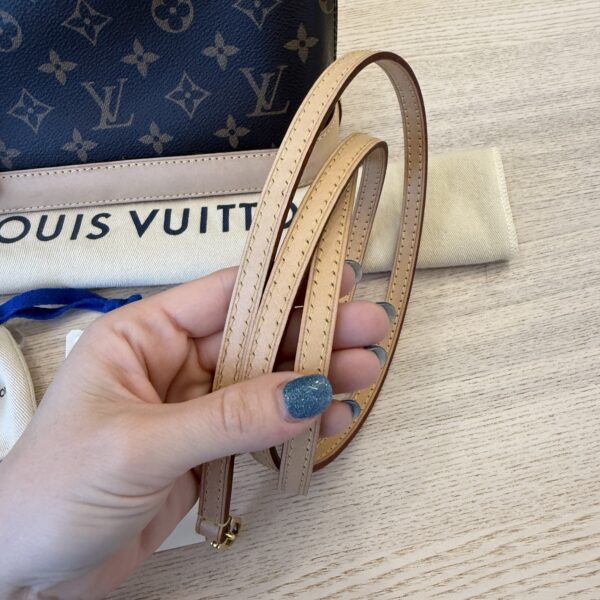 Louis Vuitton Monogram Alma BB