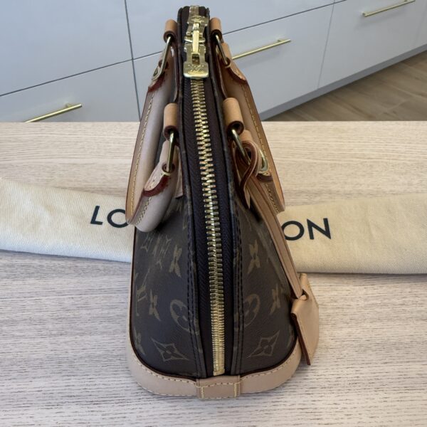 Louis Vuitton Monogram Alma BB