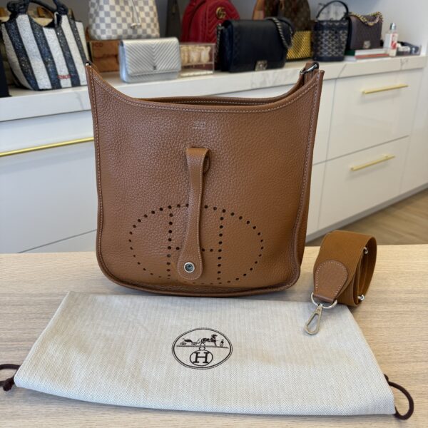Hermes Taurillon Clemence Evelyne III PM Gold