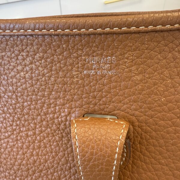 Hermes Taurillon Clemence Evelyne III PM Gold