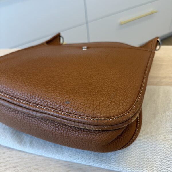 Hermes Taurillon Clemence Evelyne III PM Gold