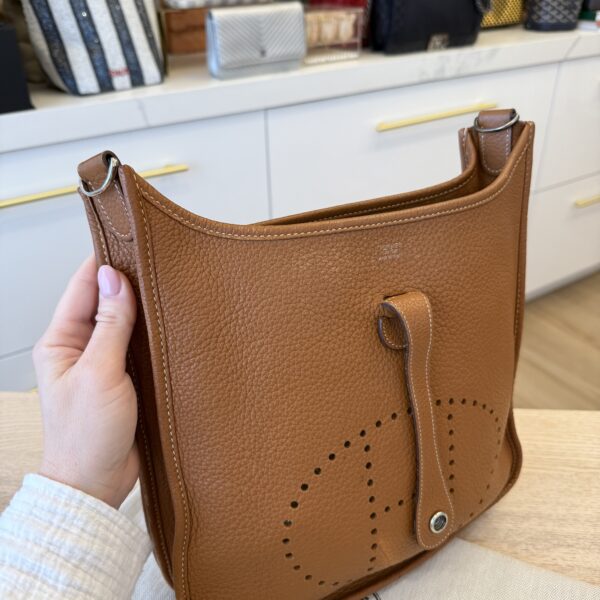 Hermes Taurillon Clemence Evelyne III PM Gold
