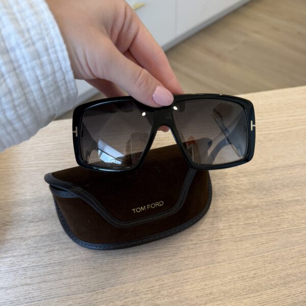 I forgot I have their dentist today if you can please send Cayden to carpool I’ll be there right at 3:45! Thank you!