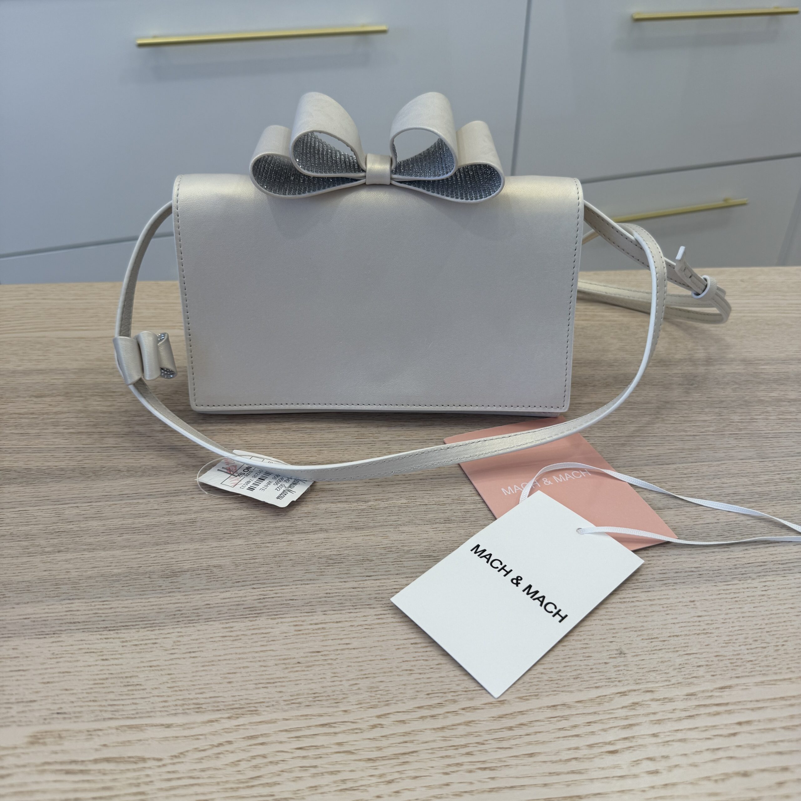 MACH & MACH La Cadeau Small Bow Leather Clutch Bag Pearl