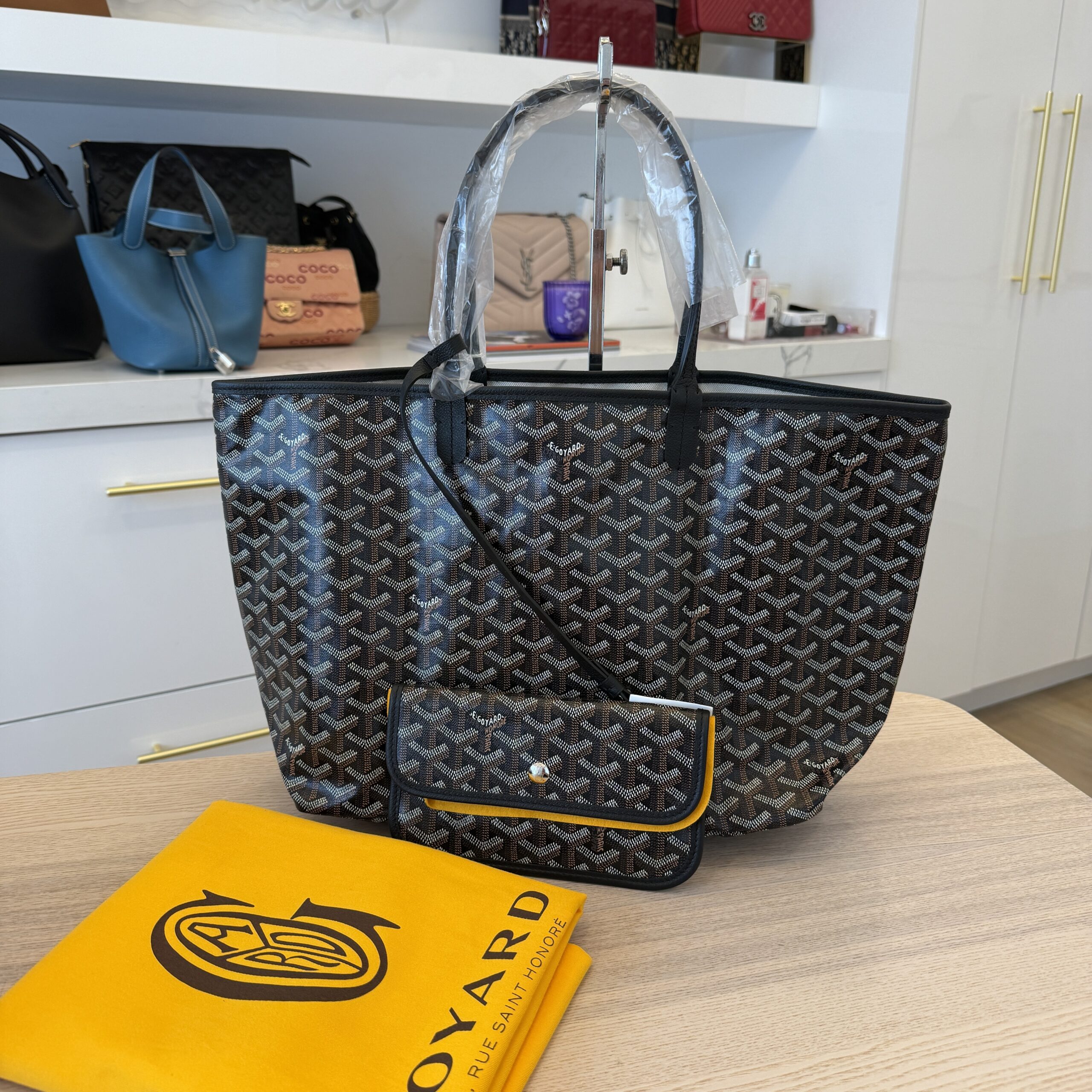 Goyard Goyardine Saint Louis PM Black and Black Leather