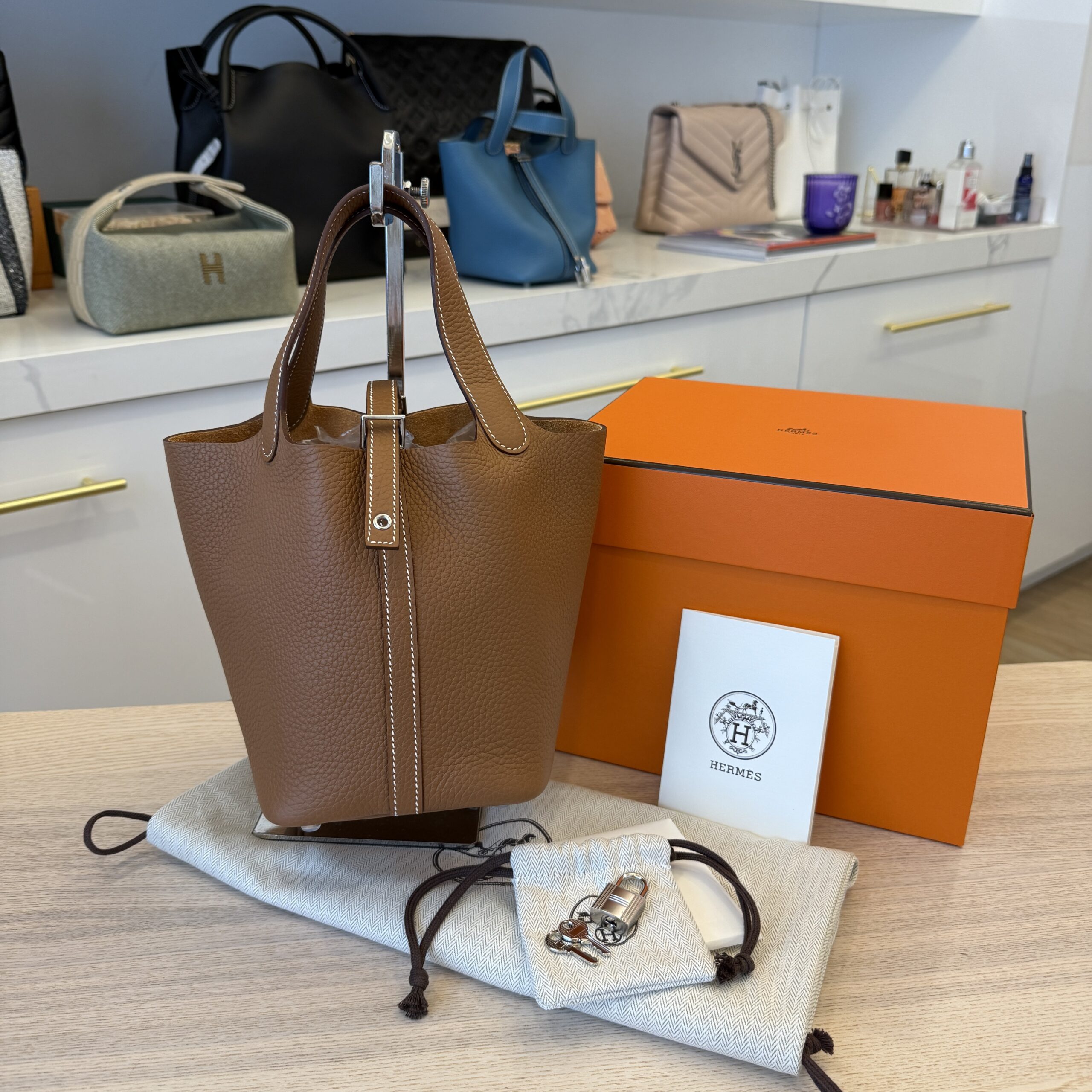 Hermes Taurillon Clemence Picotin Lock 18 PM Gold Silver Hardware