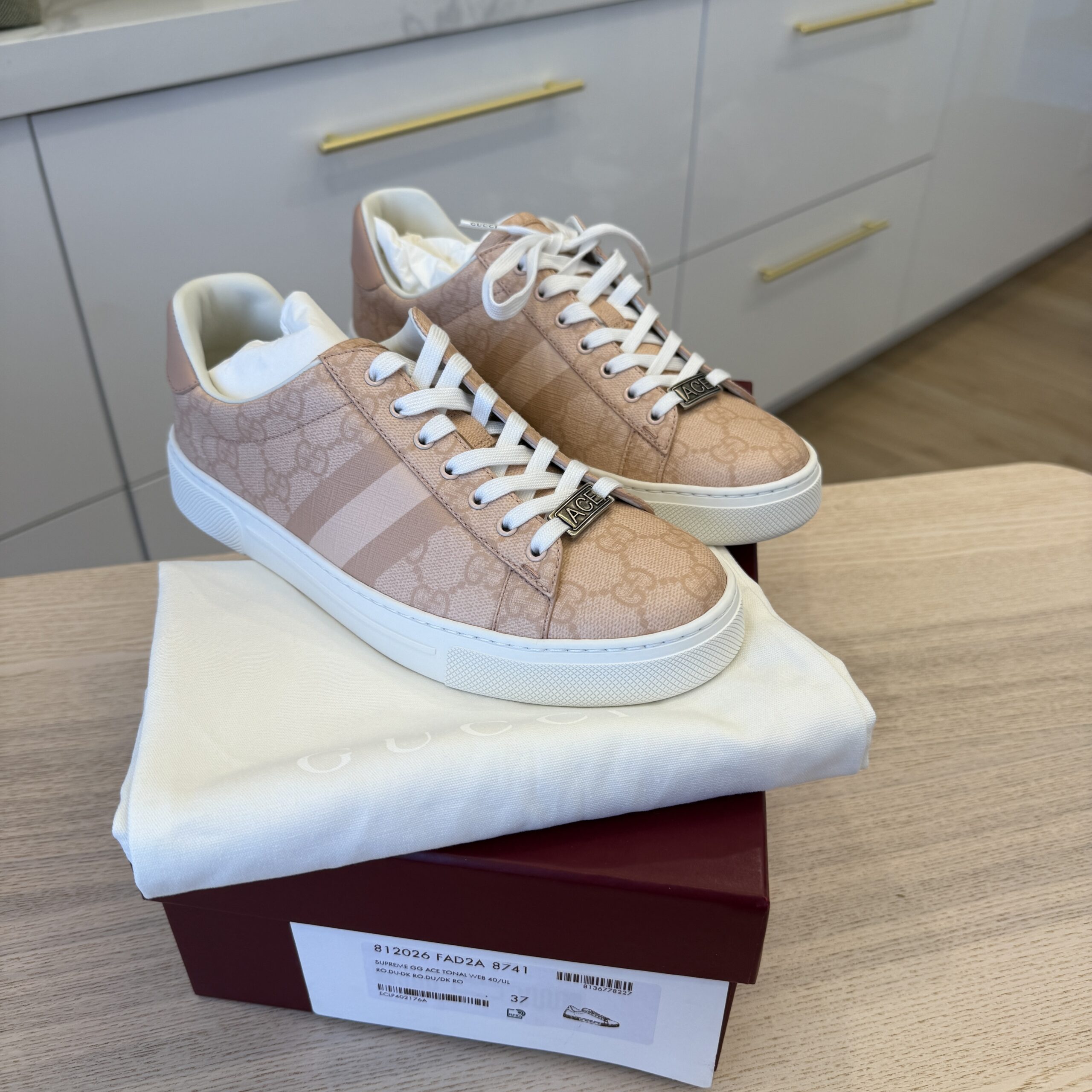 Gucci Ace Pink Leather Sneakers Size 37