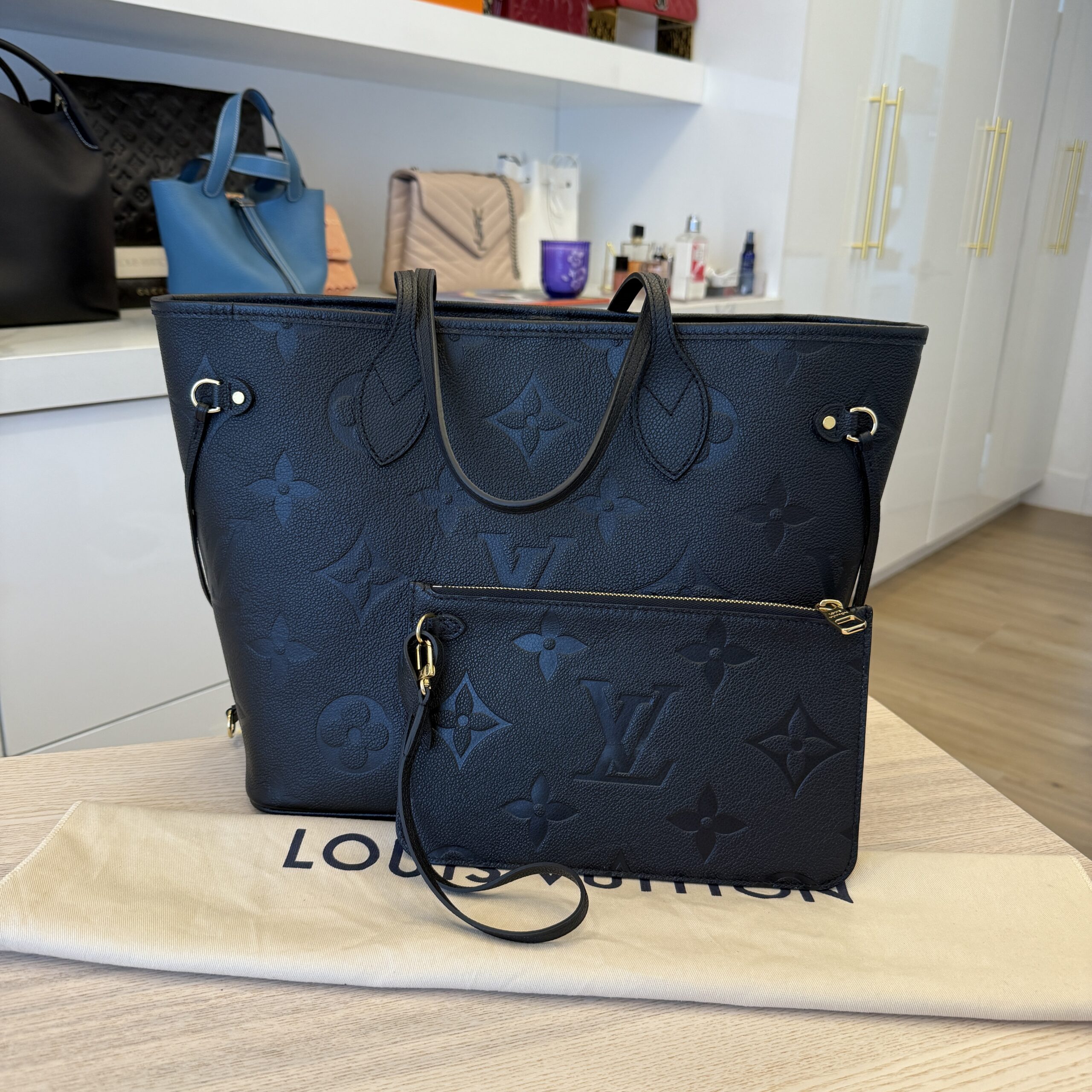 Louis Vuitton Empreinte Monogram Giant Neverfull MM Black