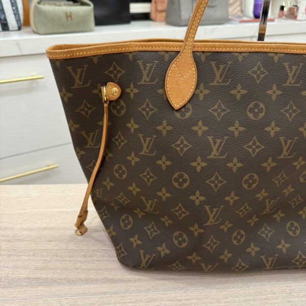 Louis Vuitton Monogram Neverfull MM Beige