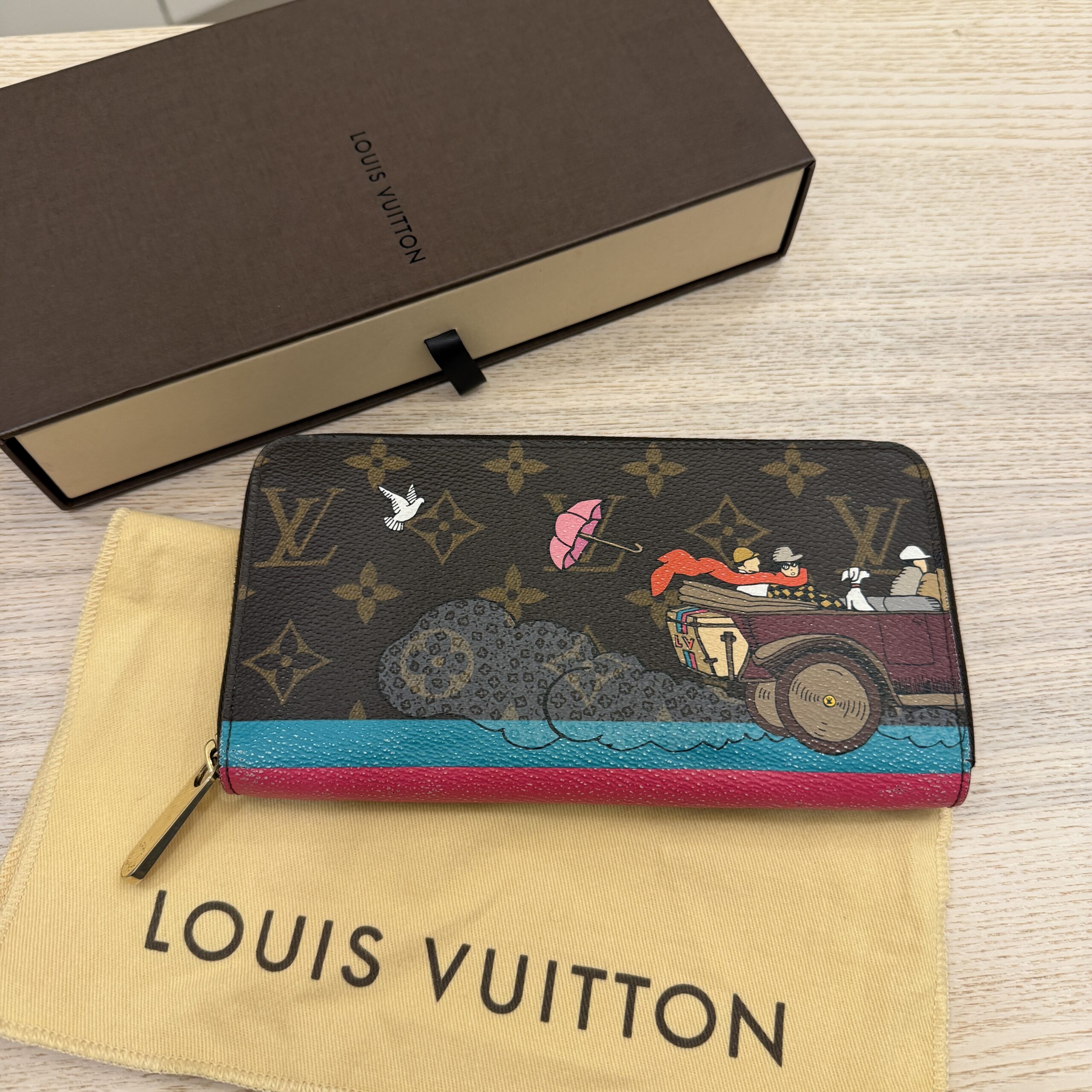 Louis Vuitton Monogram 2015 Christmas Animation Zippy Wallet Hibiscus