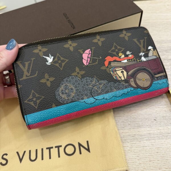 Louis Vuitton Monogram 2015 Christmas Animation Zippy Wallet Hibiscus
