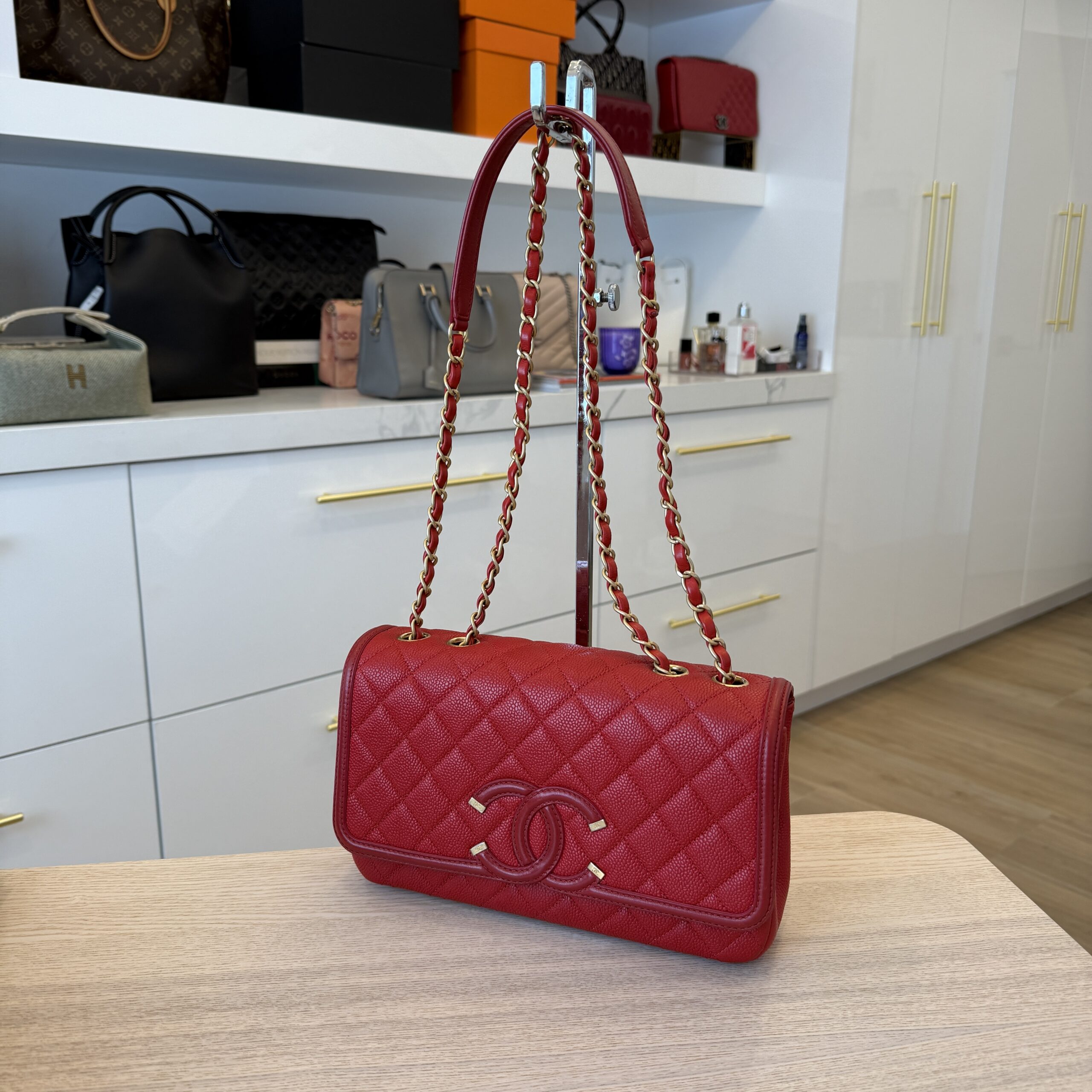 Chanel Filigree Flap Bag Quilted Caviar Medium Red Gold Hardware