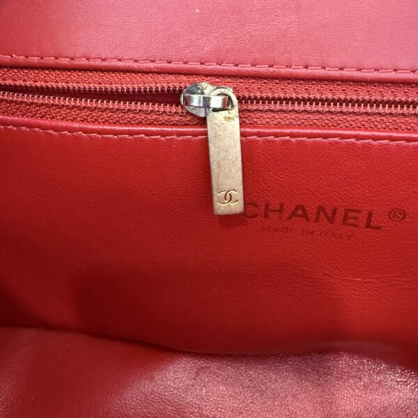 Chanel Filigree Flap Bag Quilted Caviar Medium Red Gold Hardware