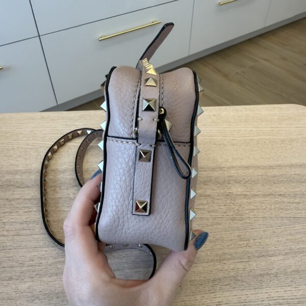 VALENTINO GARAVANI Pebbled Calfskin Rockstud Camera Crossbody Bag