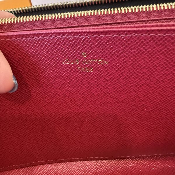 Louis Vuitton Monogram Zippy Wallet Pink Interior