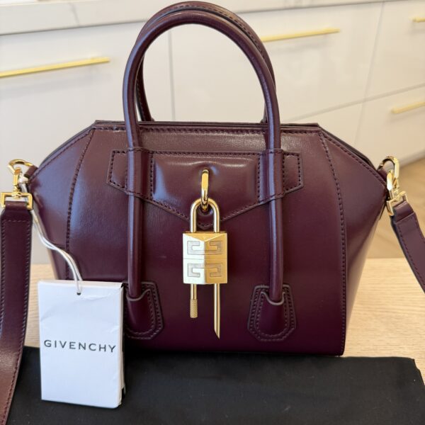 Givenchy Box Calfskin Mini Lock Antigona Oxblood Red