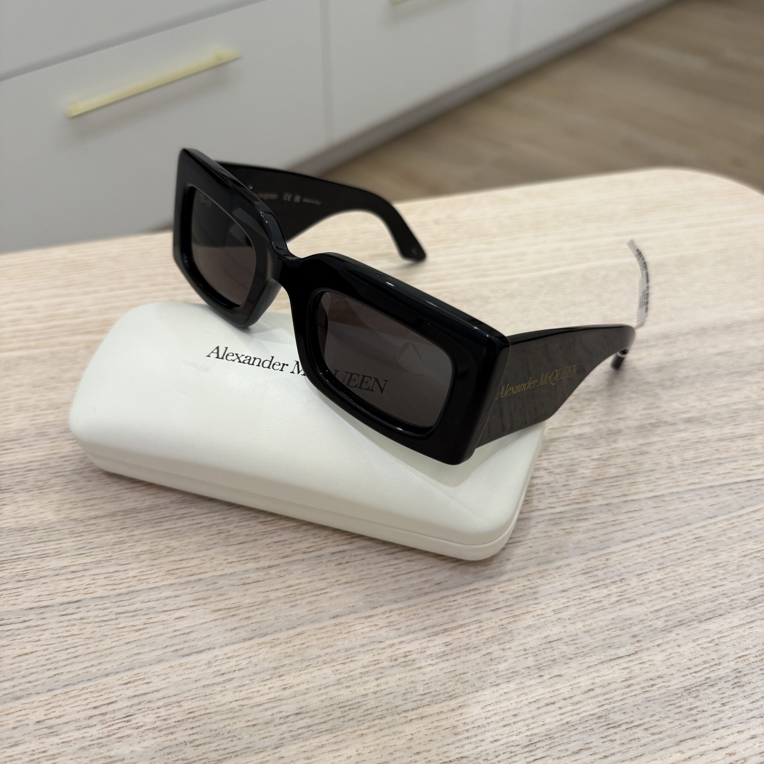Alexander McQueen Sunglasses Black