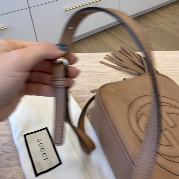 Gucci Calfskin Small Soho Disco Bag Beige