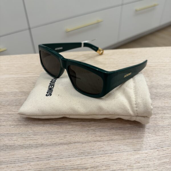 Jacquemus The Ovalo Sunglasses Green and Yellow Gold