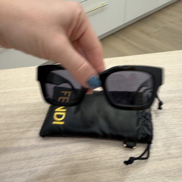 Fendi Signature Sunglasses Black