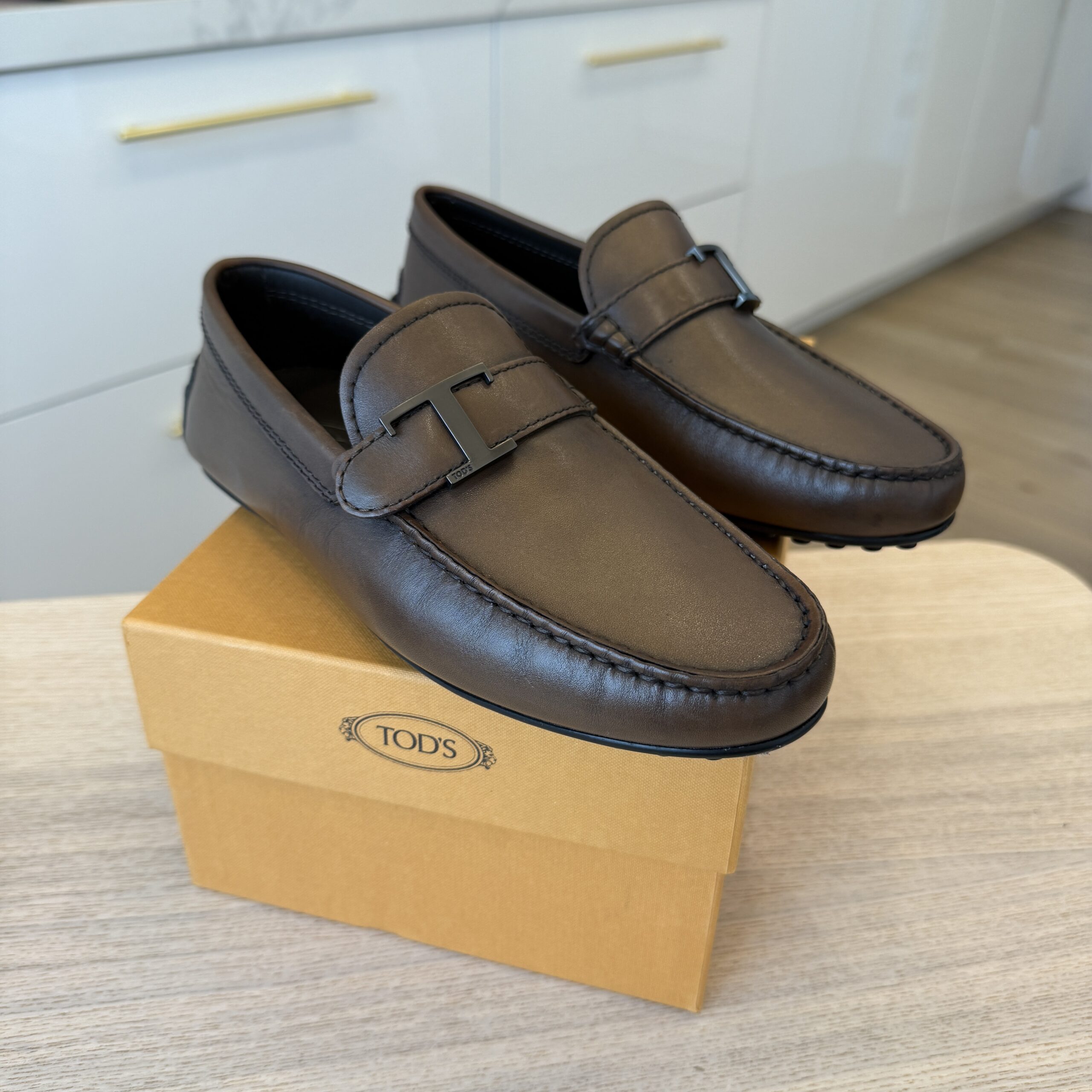 TOD's Brown Leather Loafers Size 4 (Women's 8)