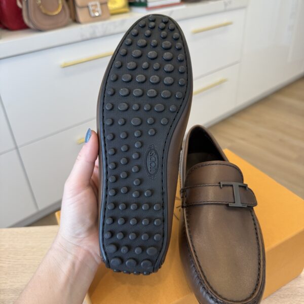 TOD's Brown Leather Loafers Size 4 (Women's 8)