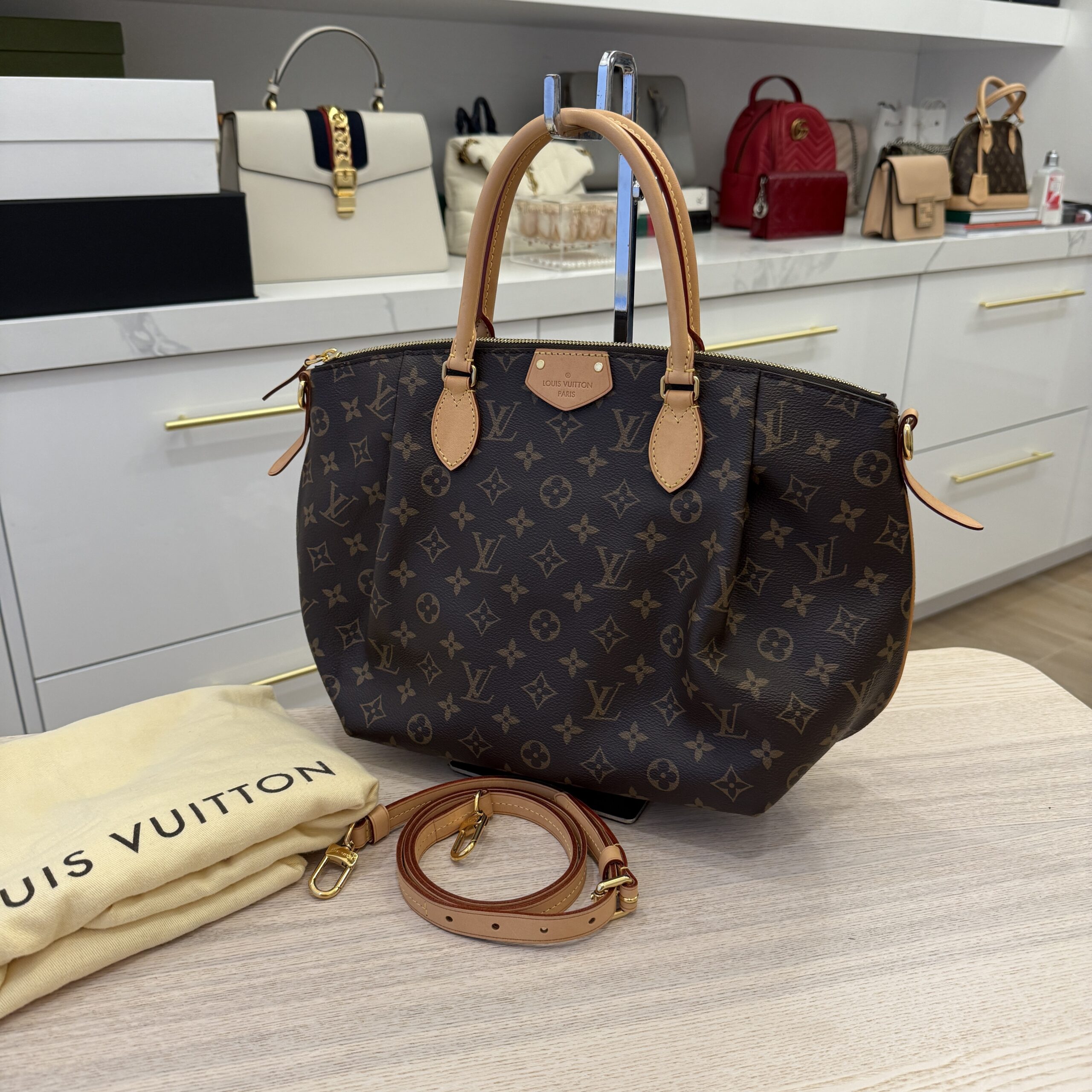 Louis Vuitton Monogram Turenne MM