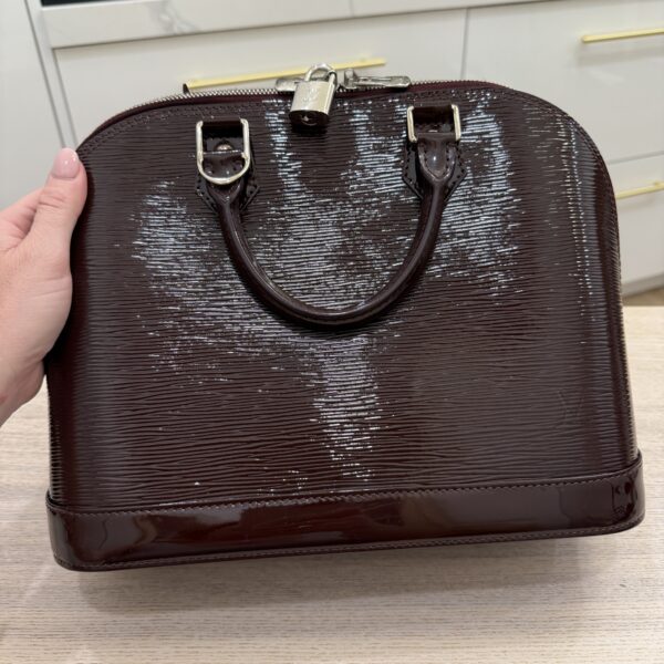 Louis Vuitton Electric Epi Alma PM Prune