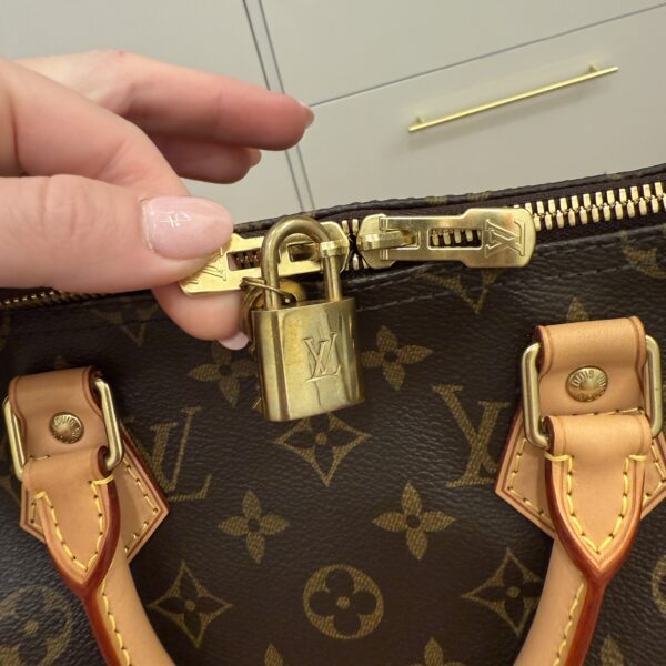 Louis Vuitton Monogram Speedy 35 Bandouliere