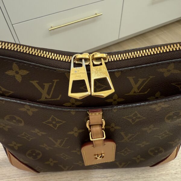 Louis Vuitton Monogram Odeon PM Vachetta