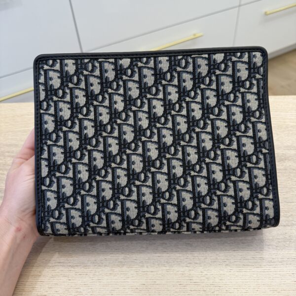 Christian Dior 30 Montaigne Pouch Navy