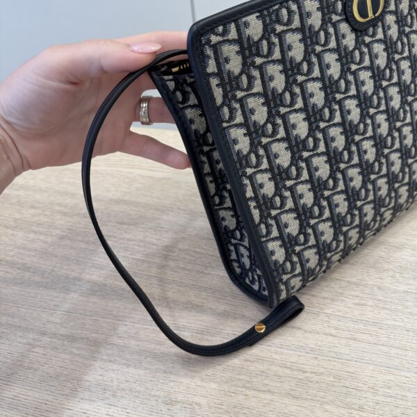 Christian Dior 30 Montaigne Pouch Navy