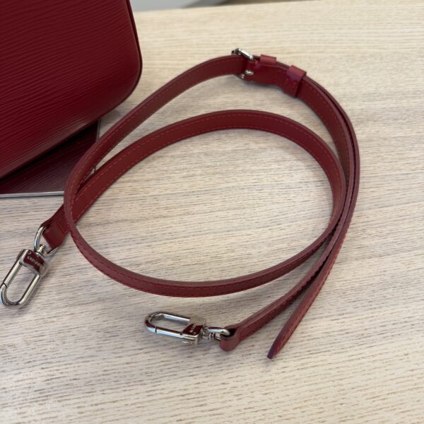 Louis Vuitton Epi Leather Pochette Accessories NM Red