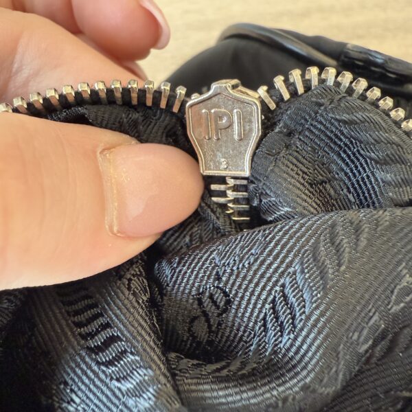 Prada Vitello Trimmed Push-Lock Bauletto Handle Bag Black