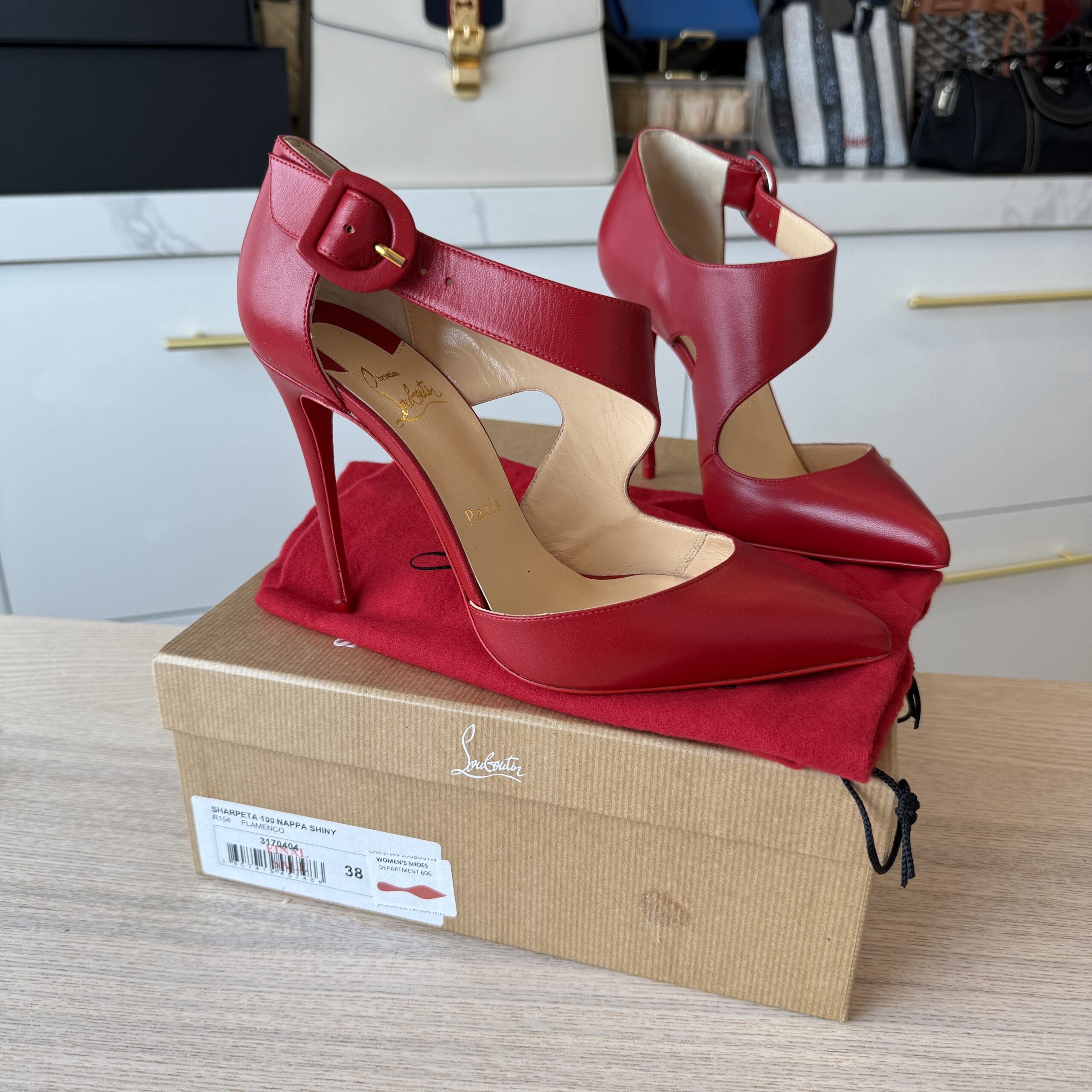 Christian Louboutin Shiny Nappa Sharpeta 100 Pumps 38 Red