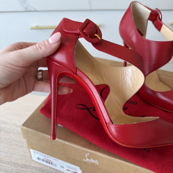 Christian Louboutin Shiny Nappa Sharpeta 100 Pumps 38 Red