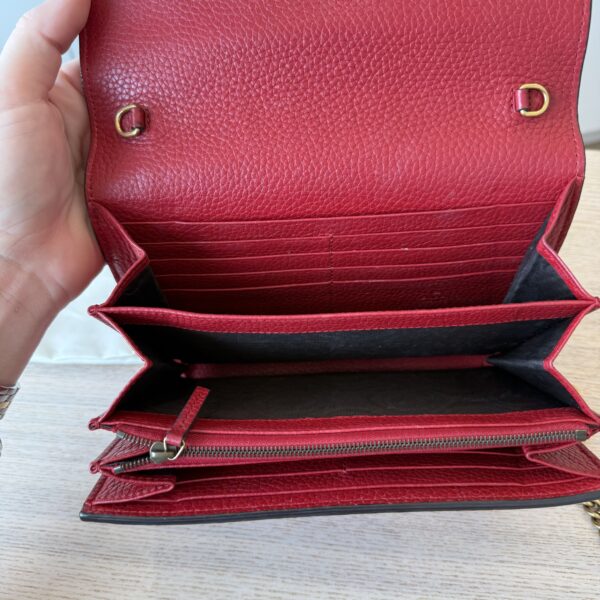 Gucci Calfskin GG Marmont Chain Wallet Vulcanic Red