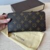 Louis Vuitton Monogram Zippy Wallet