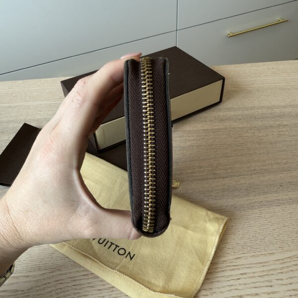 Louis Vuitton Monogram Zippy Wallet