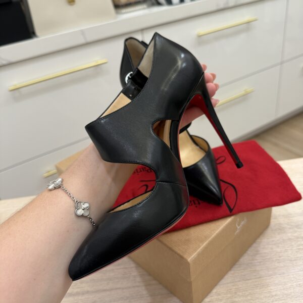 Christian Louboutin Shiny Nappa Sharpeta 100 Pumps 38 Black
