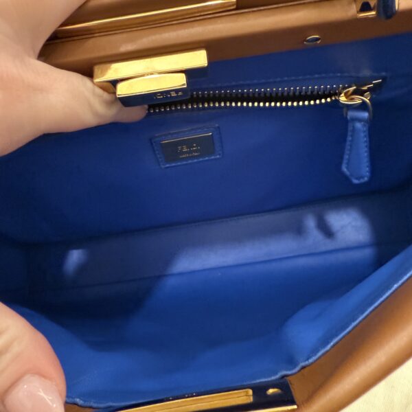 Fendi Vitello Morgan Shiny Nappa Medium Peekaboo Iconic Satchel Cuoio Bluette